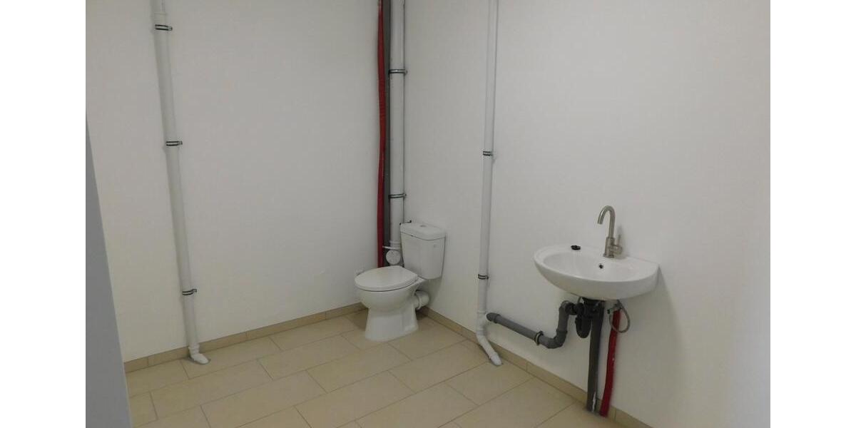 Bungalow Holzheim - 4 Zimmer, 85 m&sup2;, 1.200&euro; | Angebot:26129973