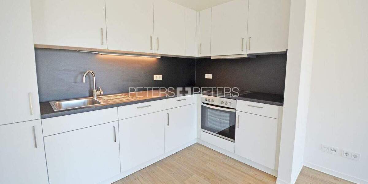 Etagenwohnung Schwerin Werdervorstadt - 2 Zimmer, 62 m&sup2;, 819&euro; | Angebot:25701306