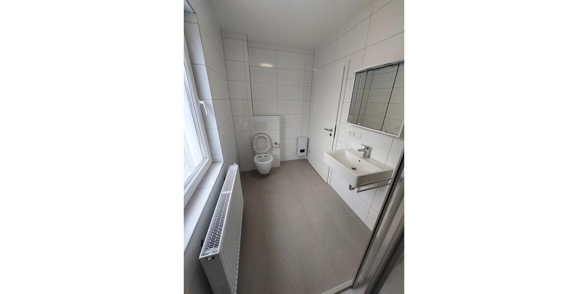 Moderne 2-Zimmer-Wohnung für Singles mit Küchenzeile und Kühlschrank im Herzen von Paderborn 2 zimmer