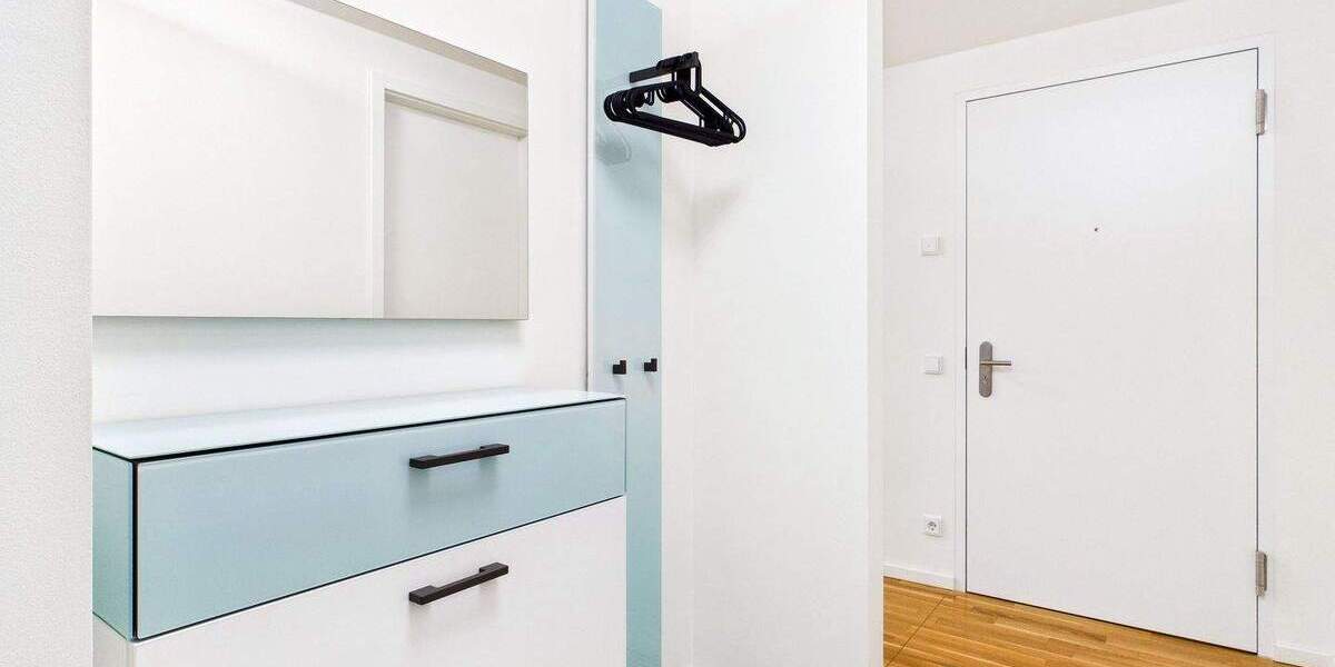 Etagenwohnung Stuttgart Feuerbach - 3 Zimmer, 94 m&sup2;, 2.020&euro; | Angebot:25772243