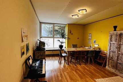 Büro in Leimersheim 820 € 146.38 m²