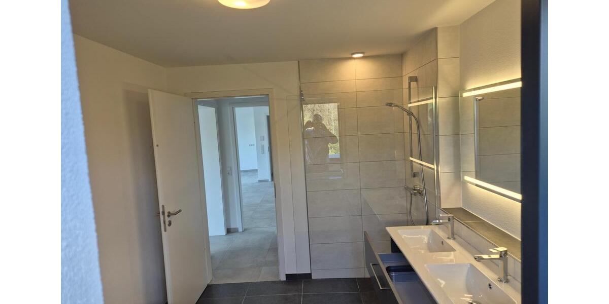 Einfamilienhaus Wadern - 2 Zimmer, 90 m&sup2;, 1.100&euro; | Angebot:21550488