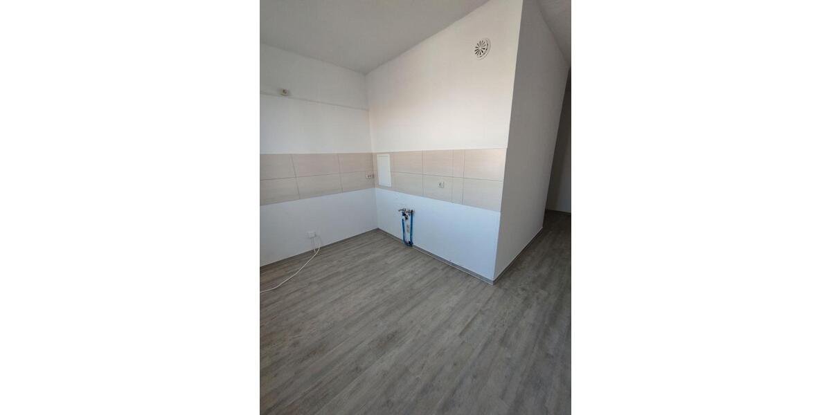 Etagenwohnung Stendal - 3 Zimmer, 76 m&sup2;, 520&euro; | Angebot:26727073