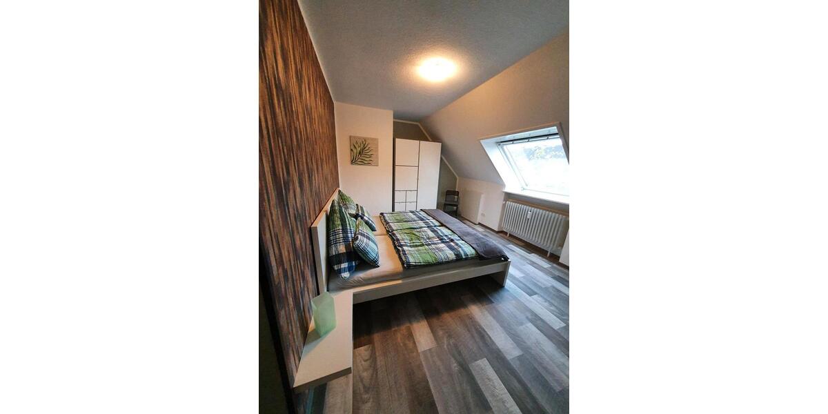 Wohnen auf Zeit Wilhelmshaven Fedderwardergroden - 4 Zimmer, 80 m&sup2;, 70&euro; | Angebot:25896163