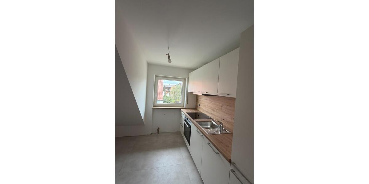 Dachgeschoßwohnung Germersheim - 3 Zimmer, 84 m&sup2;, 1.250&euro; | Angebot:26226534