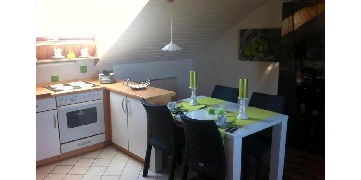 Dachgeschoßwohnung Fußgönheim - 2 Zimmer, 50 m&sup2;, 750&euro; | Angebot:26693606