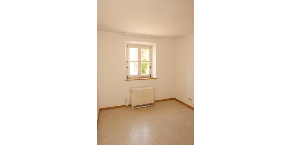 Etagenwohnung Schönsee - 2 Zimmer, 58 m&sup2;, 400&euro; | Angebot:25853943