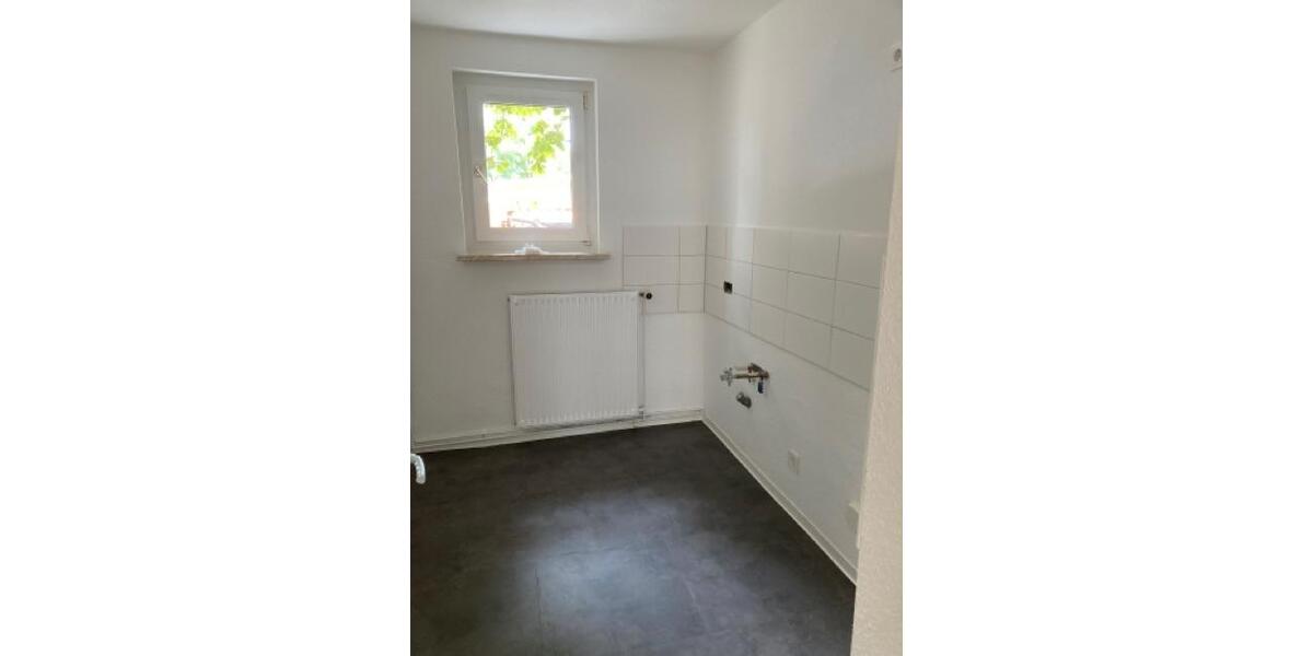 Erdgeschoßwohnung Merseburg - 3 Zimmer, 58 m&sup2;, 376&euro; | Angebot:26382353