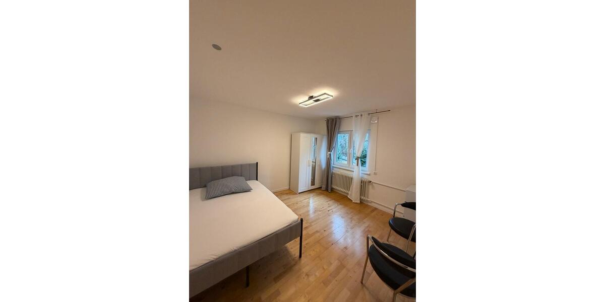 Wohnen auf Zeit Friedrichshafen - 5 Zimmer, 18 m&sup2;, 500&euro; | Angebot:26031986
