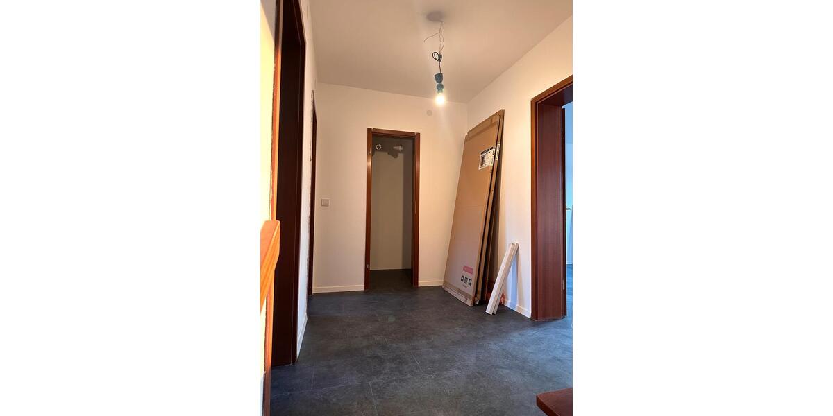 Reihenhaus Vellmar - 6 Zimmer, 159 m&sup2;, 1.650&euro; | Angebot:25547585