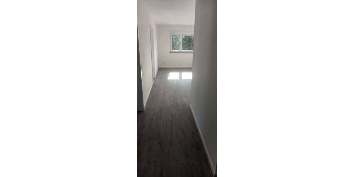 Etagenwohnung Weiden in der Oberpfalz Mooslohe - 3 Zimmer, 98 m&sup2;, 882&euro; | Angebot:26191010