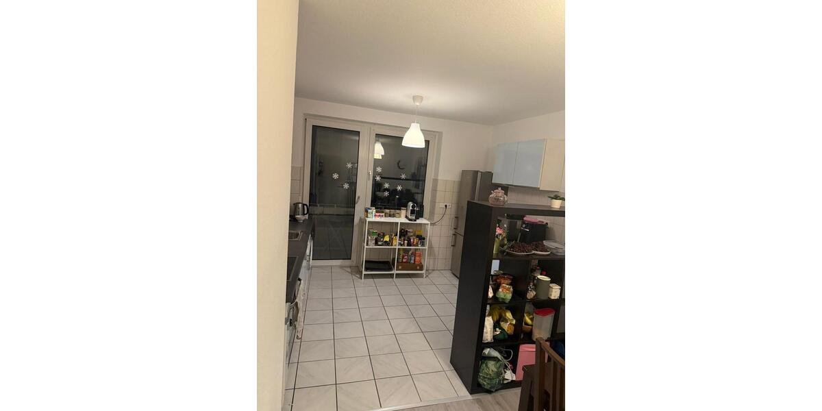 Wohnen auf Zeit Düsseldorf Stadtbezirk 3 - 1 Zimmer, 70 m&sup2;, 740&euro; | Angebot:26388421