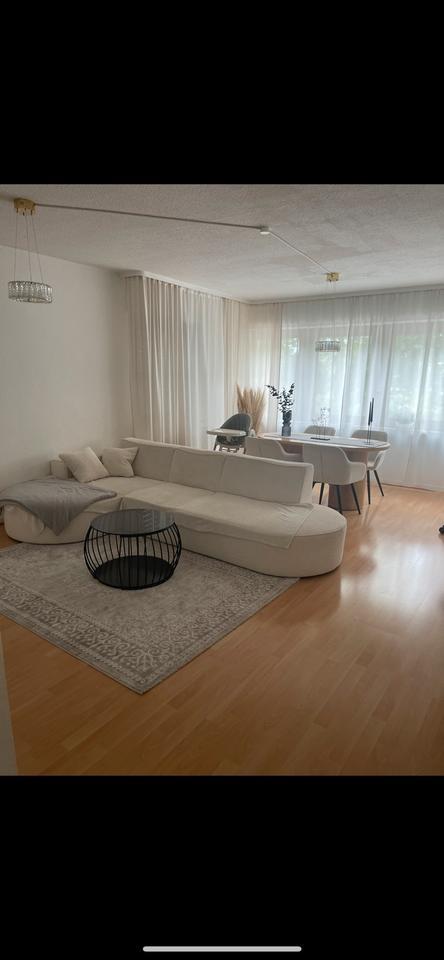 Schöne 4-Zimmer-Wohnung mit 2 Balkonen - WG-geeignet- Trier