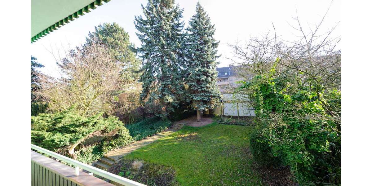 Etagenwohnung Duisburg Duissern - 3 Zimmer, 80 m&sup2;, 840&euro; | Angebot:27055964