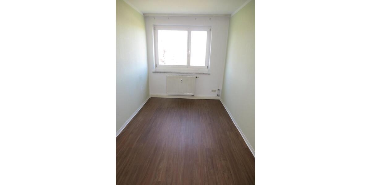 Schöne, helle 3-Zi-Whg in toller Lage auf dem Pirnaer Sonnenstein 3 zimmer