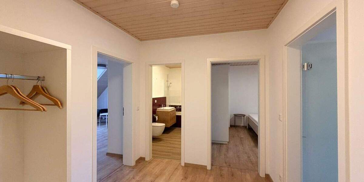 Etagenwohnung Roth - 3 Zimmer, 67 m&sup2;, 1.050&euro; | Angebot:25768809