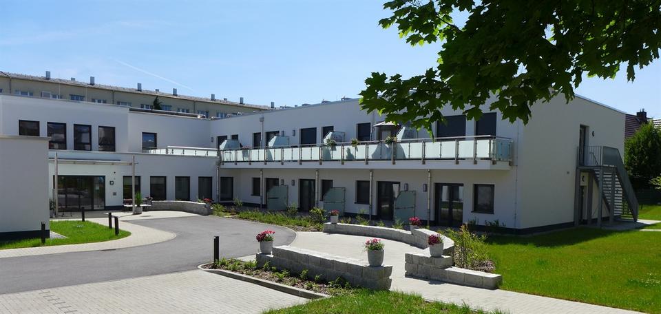 Etagenwohnung Ebersbach-Neugersdorf Neugersdorf - 1 Zimmer, 32 m&sup2;, 315&euro; | Angebot:25646206