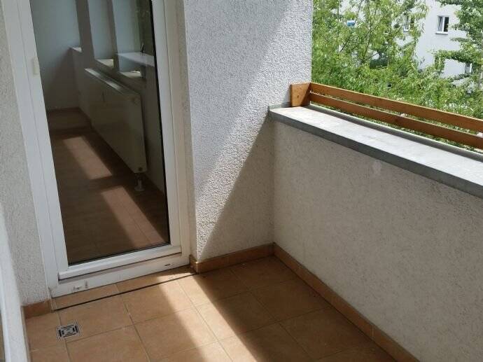 Etagenwohnung Dresden Striesen-Süd - 3 Zimmer, 66 m&sup2;, 583&euro; | Angebot:26188717