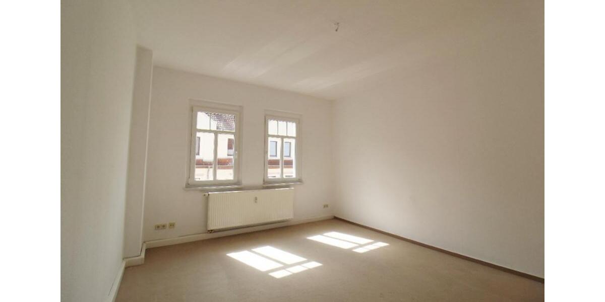 Dachgeschoßwohnung Penig - 2 Zimmer, 52 m&sup2;, 285&euro; | Angebot:19883218