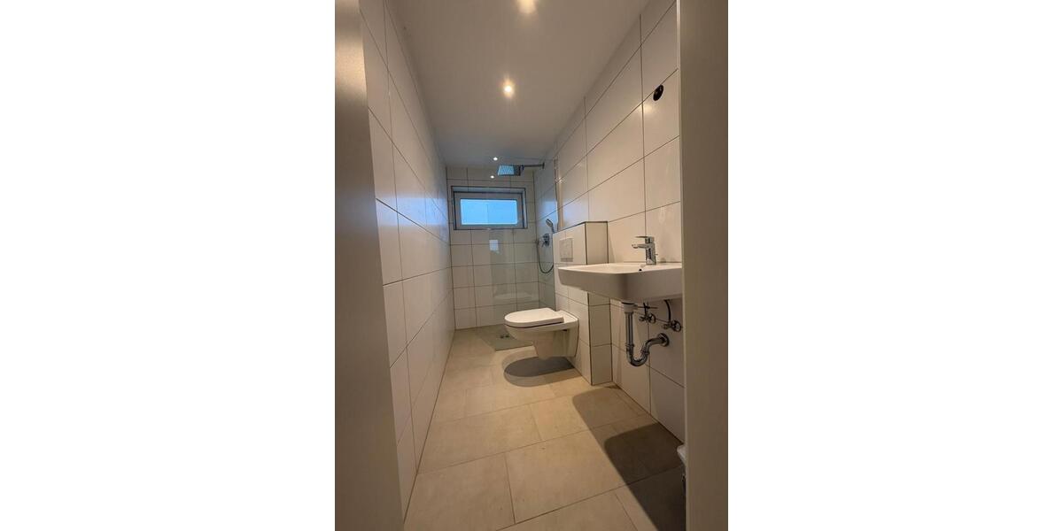 Erdgeschoßwohnung Düsseldorf Stadtbezirk 8 - 3 Zimmer, 73 m&sup2;, 820&euro; | Angebot:24763821