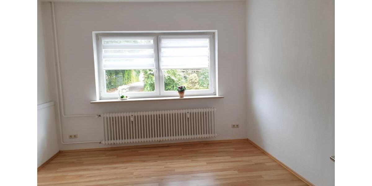 Erdgeschoßwohnung Hohenlockstedt - 4 Zimmer, 100 m&sup2;, 912&euro; | Angebot:25892463