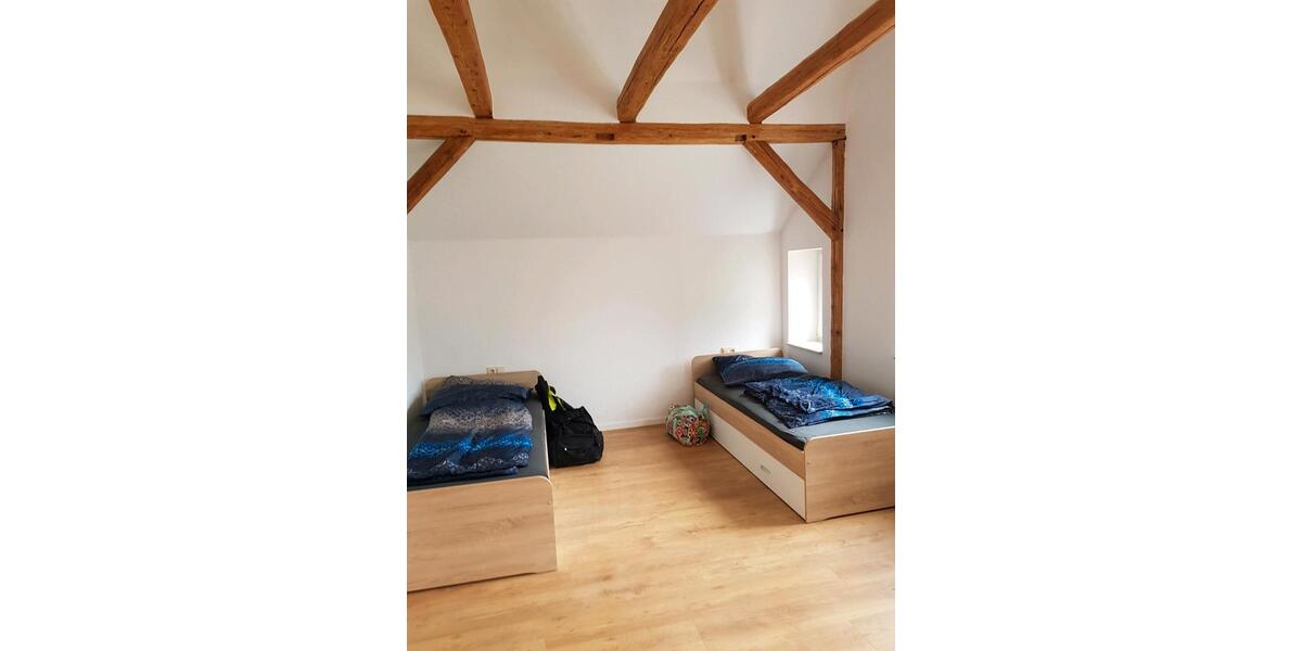 Wohnen auf Zeit Merseburg - 2 Zimmer, 70 m&sup2;, 30&euro; | Angebot:25599700
