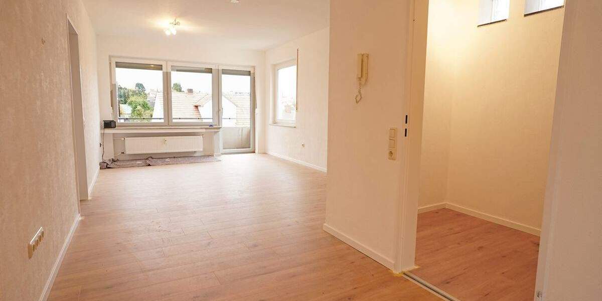 Freundliche 3-Zimmer-Wohnung sucht neue Mieter | Balkon | Garage | Frei ab sofort | Renoviert | 3 zimmer