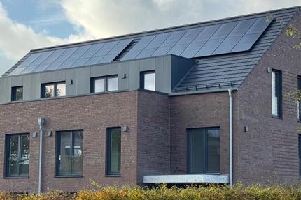 Neubau-Erstbezug: 3-Zimmerwohnung Obergeschoss in Zeven 3 zimmer