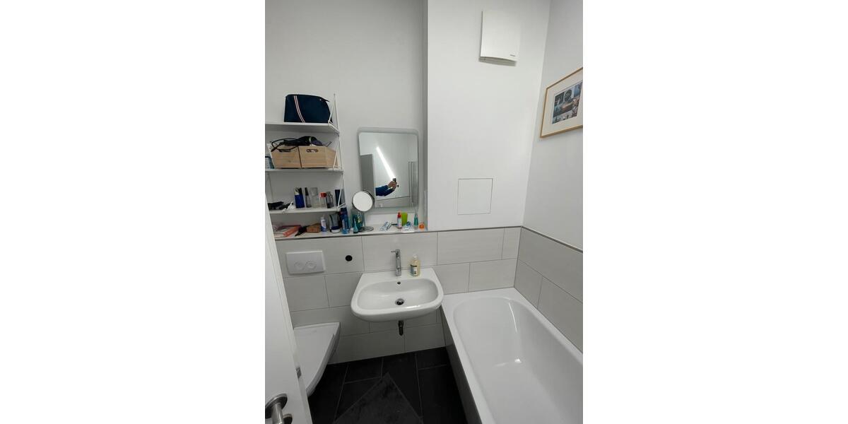 Wohnen auf Zeit Rostock Hansaviertel - 2.5 Zimmer, 70 m&sup2;, 1.500&euro; | Angebot:26355744