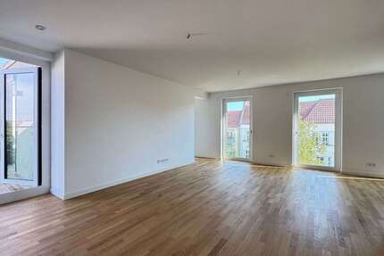 Wohnung zum Mieten in Berlin 2.250 € 92 m² 3 zimmer