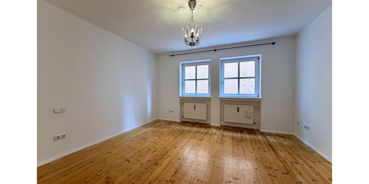 Etagenwohnung Bad Griesbach im Rottal - 5 Zimmer, 190 m&sup2;, 1.100&euro; | Angebot:26266948