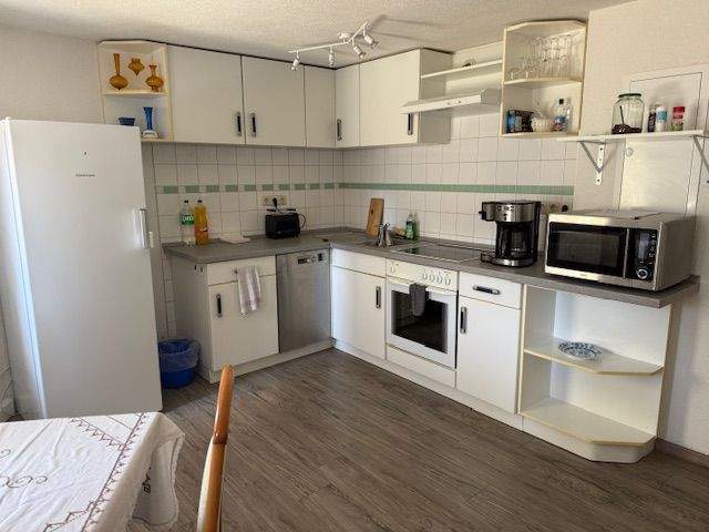 Großzügige Maisonette-Wohnung mit Dachterrasse – möbliert oder leer zu vermieten