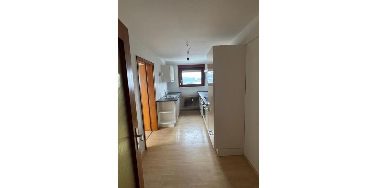 Dachgeschoßwohnung Wetzlar Naunheim - 4 Zimmer, 97 m&sup2;, 825&euro; | Angebot:25082769