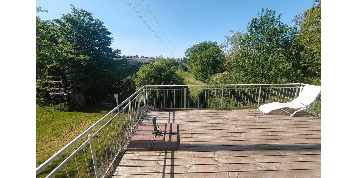 Wohnen auf Zeit Merchweiler - 5 Zimmer, 200 m&sup2;, 450&euro; | Angebot:26047137