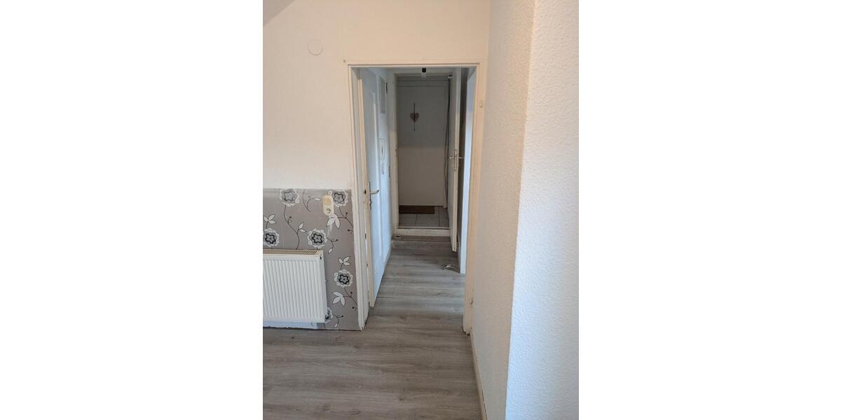 Dachgeschoßwohnung Bad Ditzenbach - 1 Zimmer, 24 m&sup2;, 310&euro; | Angebot:26380270