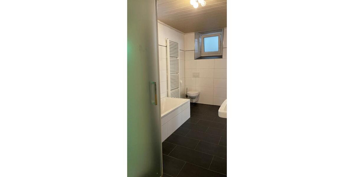 Erdgeschoßwohnung Thurnau - 2.5 Zimmer, 88 m&sup2;, 590&euro; | Angebot:26679183