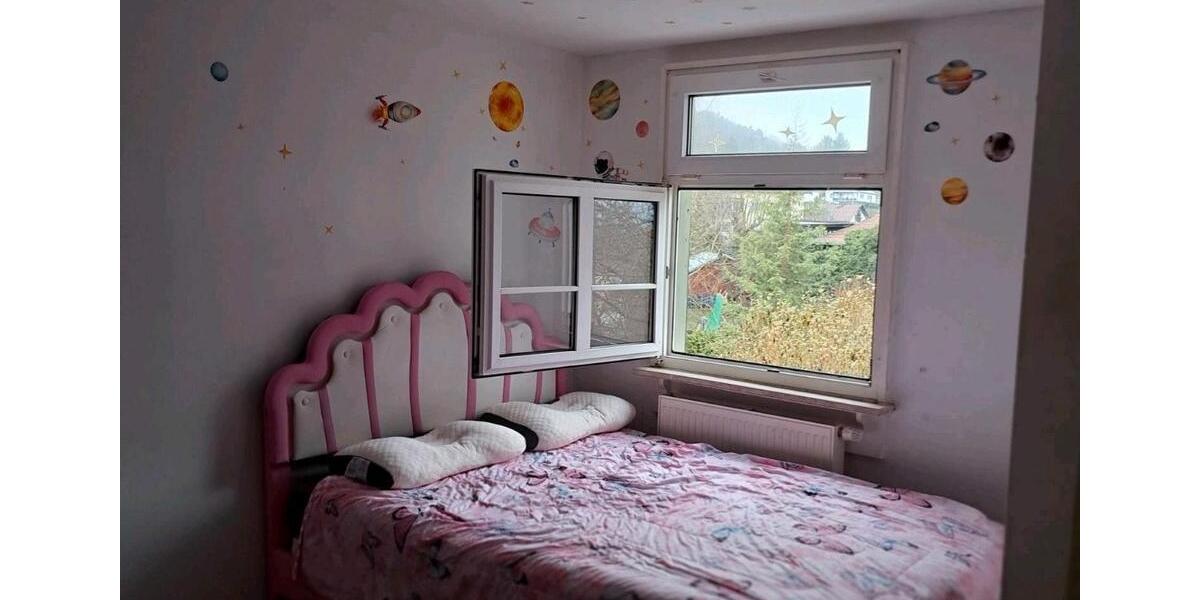 Etagenwohnung Breuberg - 2.5 Zimmer, 75 m&sup2;, 700&euro; | Angebot:26611123