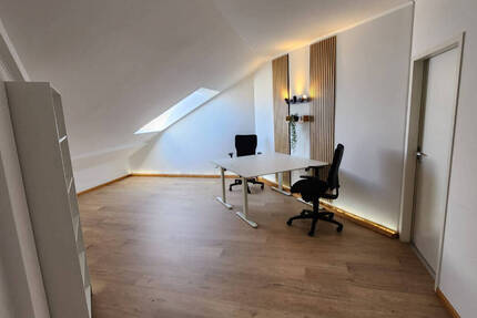 Gewerbeobjekt Regensburg Großprüfening-Dechbetten-Königswiesen - 2.250&euro; | Angebot:25724467
