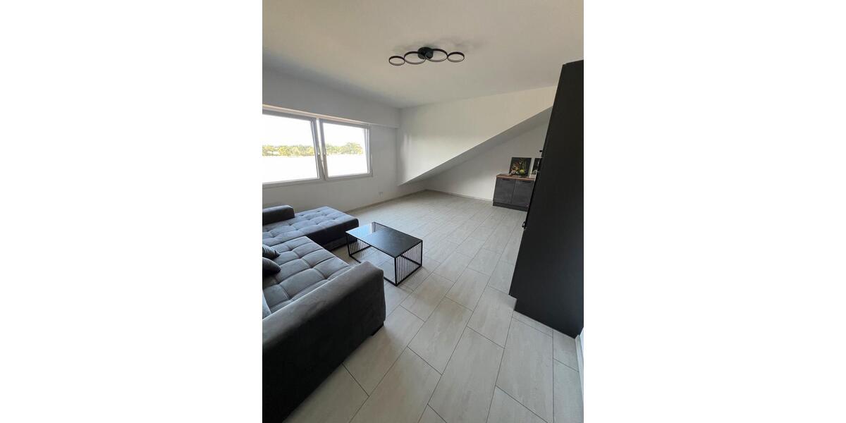 Dachgeschoßwohnung Heinsberg - 3 Zimmer, 68 m&sup2;, 1.115&euro; | Angebot:26271504