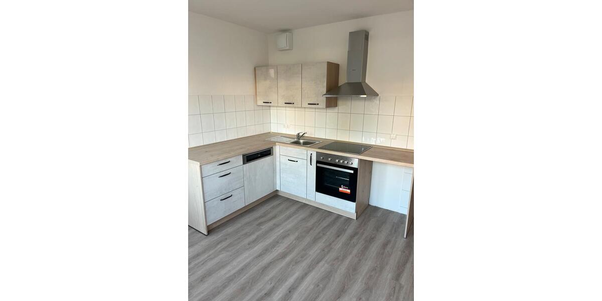 Etagenwohnung Greifswald - 4 Zimmer, 97 m&sup2;, 1.600&euro; | Angebot:26481885
