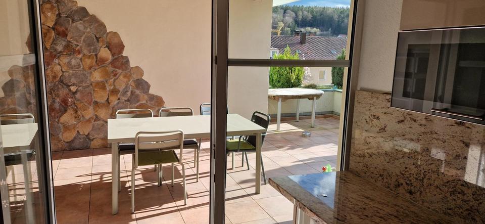 Großzügige Wohnung - offene Räume 4 zimmer