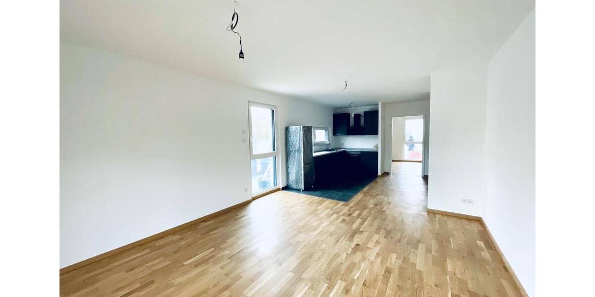 Erdgeschoßwohnung Schwaigern - 3 Zimmer, 84 m&sup2;, 1.150&euro; | Angebot:24847881
