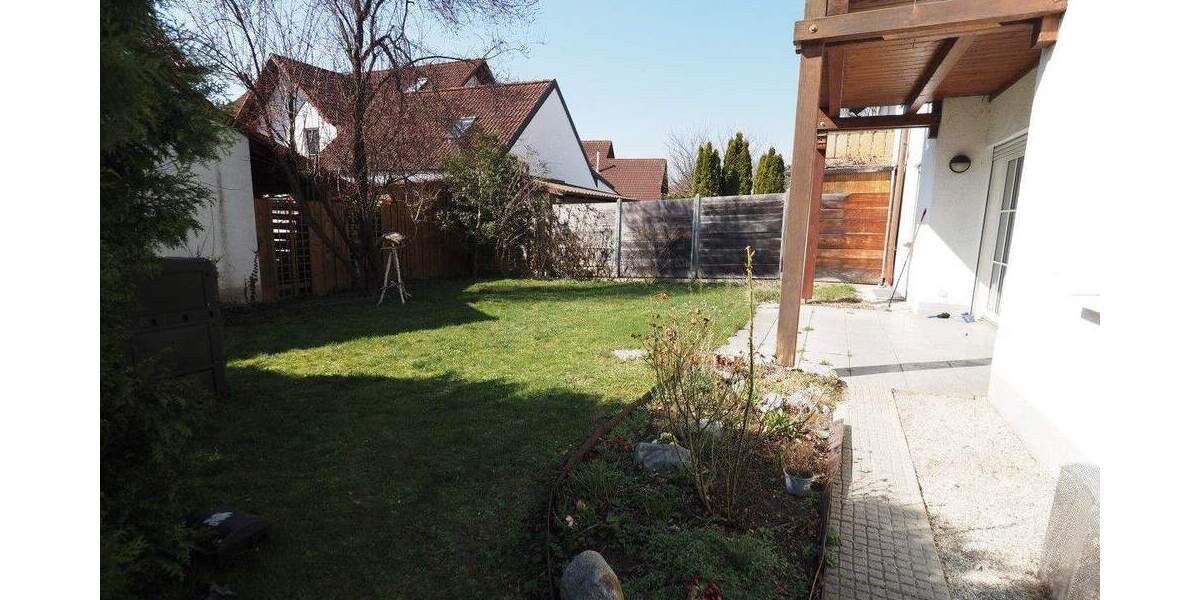 Etagenwohnung Palzing Palzing - 3 Zimmer, 93 m&sup2;, 1.280&euro; | Angebot:25879446