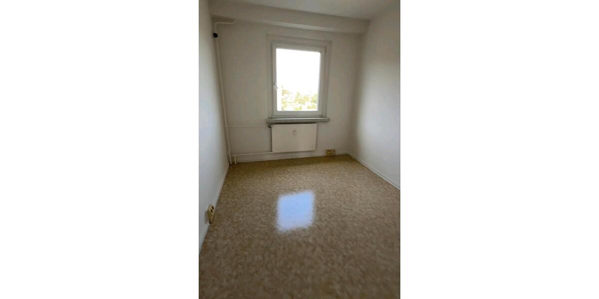 Dachgeschoßwohnung Eberswalde Brandenburgisches Viertel - 3 Zimmer, 57 m&sup2;, 566&euro; | Angebot:26653093