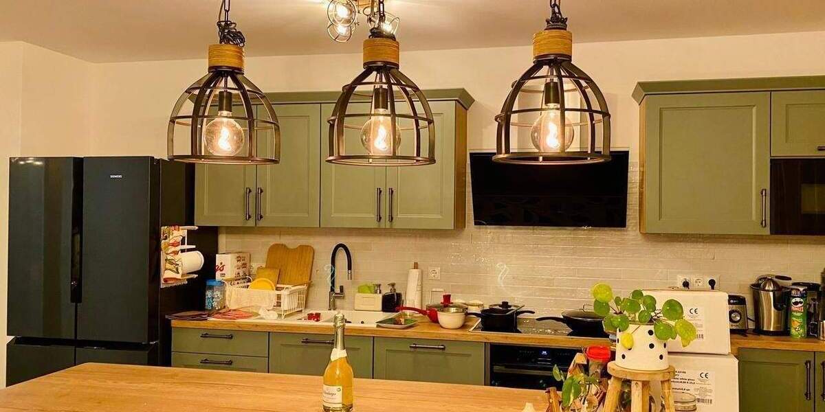 Etagenwohnung Fürth Stadeln - 4 Zimmer, 130 m&sup2;, 1.750&euro; | Angebot:26219308