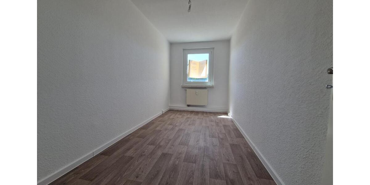 Etagenwohnung Hettstedt - 4 Zimmer, 70 m&sup2;, 328&euro; | Angebot:18209775