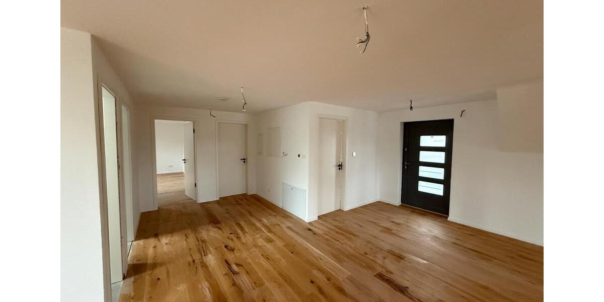 Maisonettenwohnung Kehl - 4.5 Zimmer, 155 m&sup2;, 1.400&euro; | Angebot:26681922