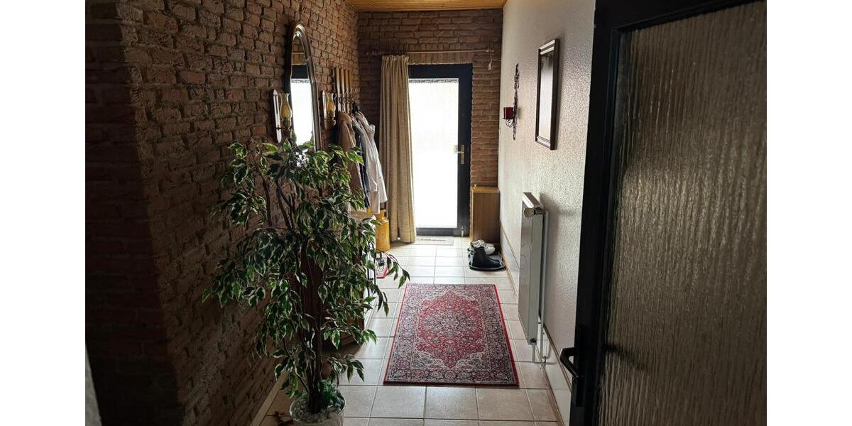 Bungalow Bad Segeberg - 3 Zimmer, 105 m&sup2;, 1.590&euro; | Angebot:26653854