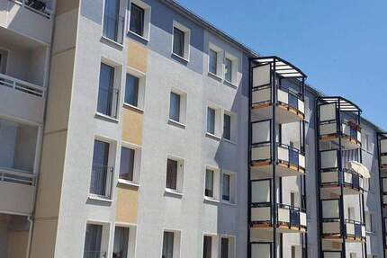 Wohnung Weißwasser/O.L. O.L. - 2 Zimmer, 49 m&sup2;, 274&euro; | Angebot:26752115