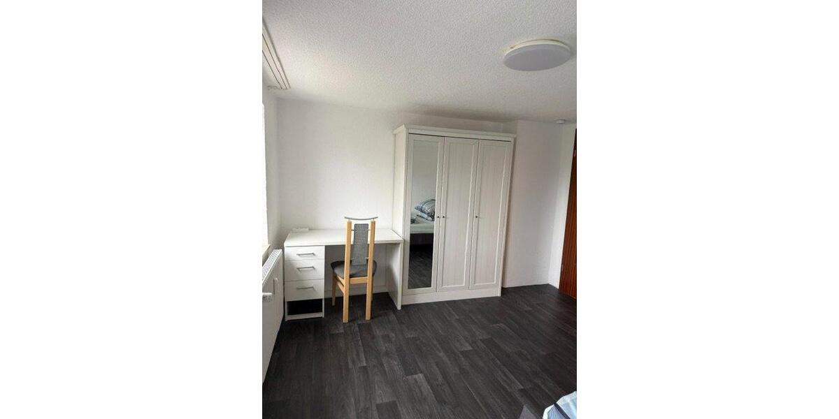 Wohnen auf Zeit Detmold Hakedahl - 1 Zimmer, 18 m&sup2;, 450&euro; | Angebot:26616028